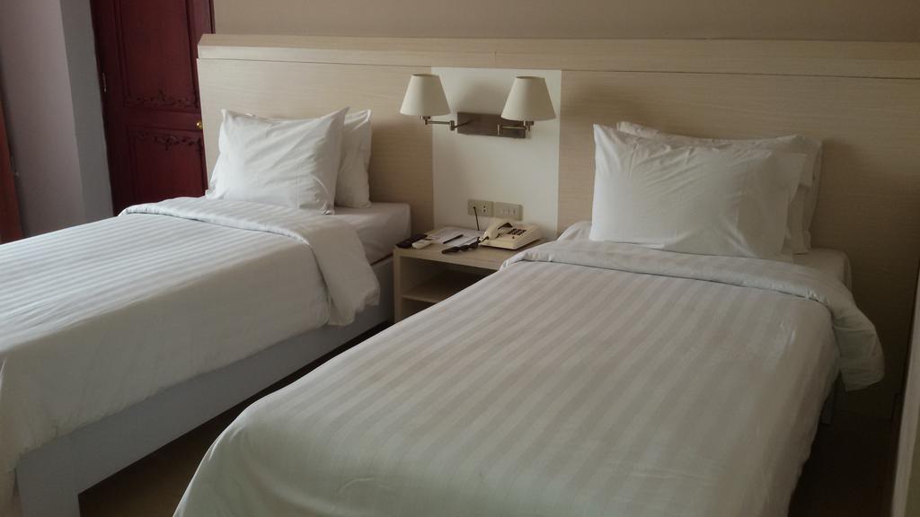 Hotel Sandjaja Palembang Dış mekan fotoğraf