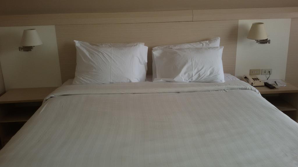 Hotel Sandjaja Palembang Dış mekan fotoğraf